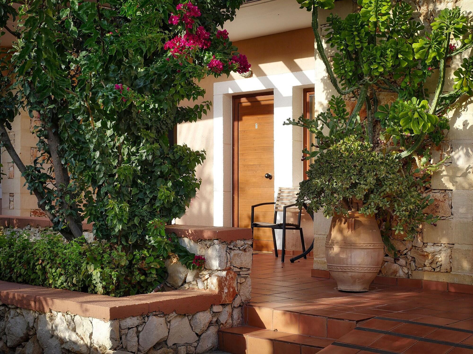 Areti Aparthotel Chania  Exteriör bild