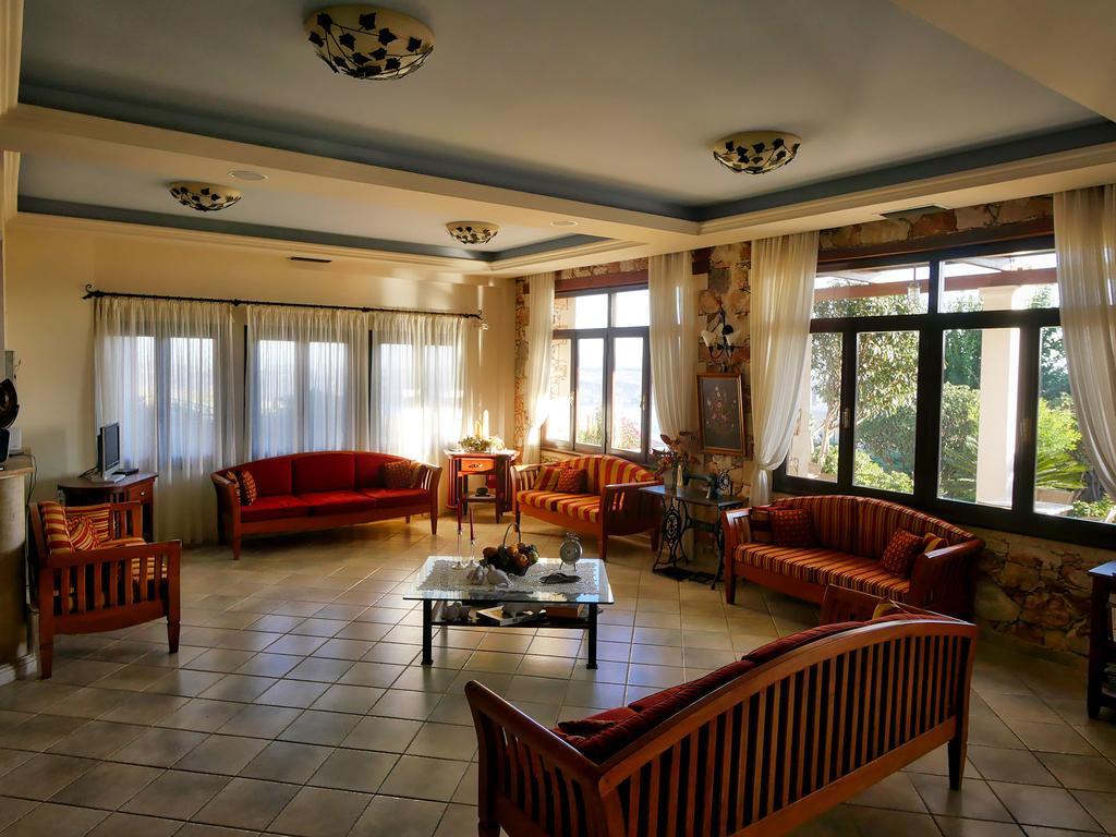 Areti Aparthotel Chania  Exteriör bild