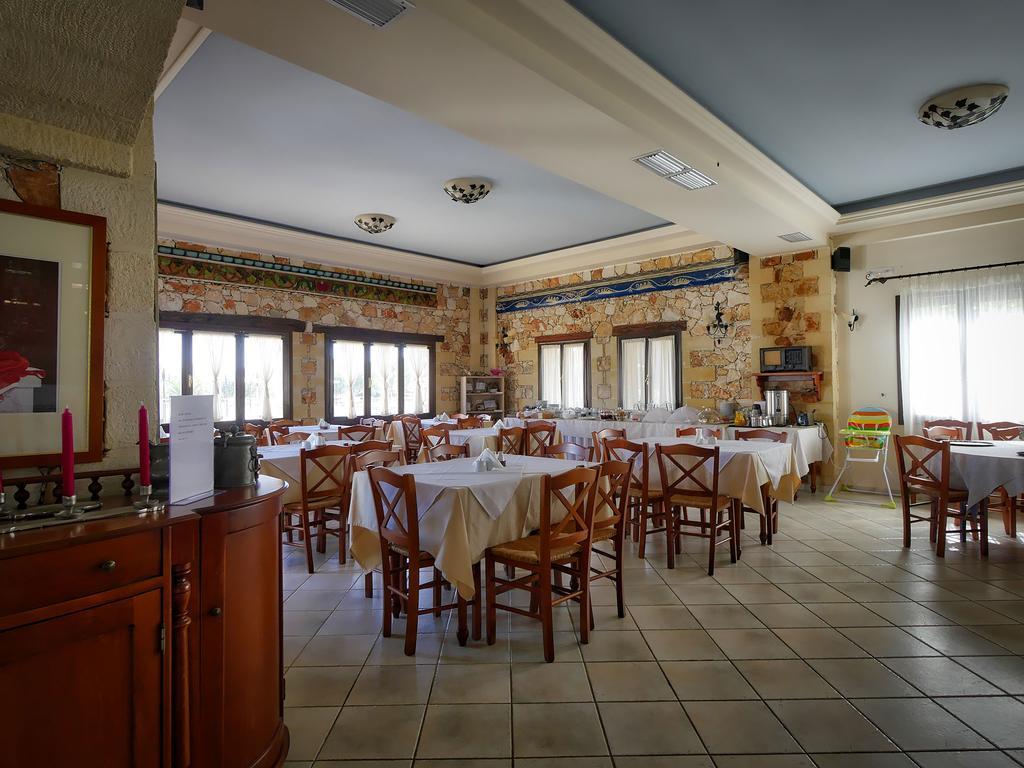 Areti Aparthotel Chania  Exteriör bild