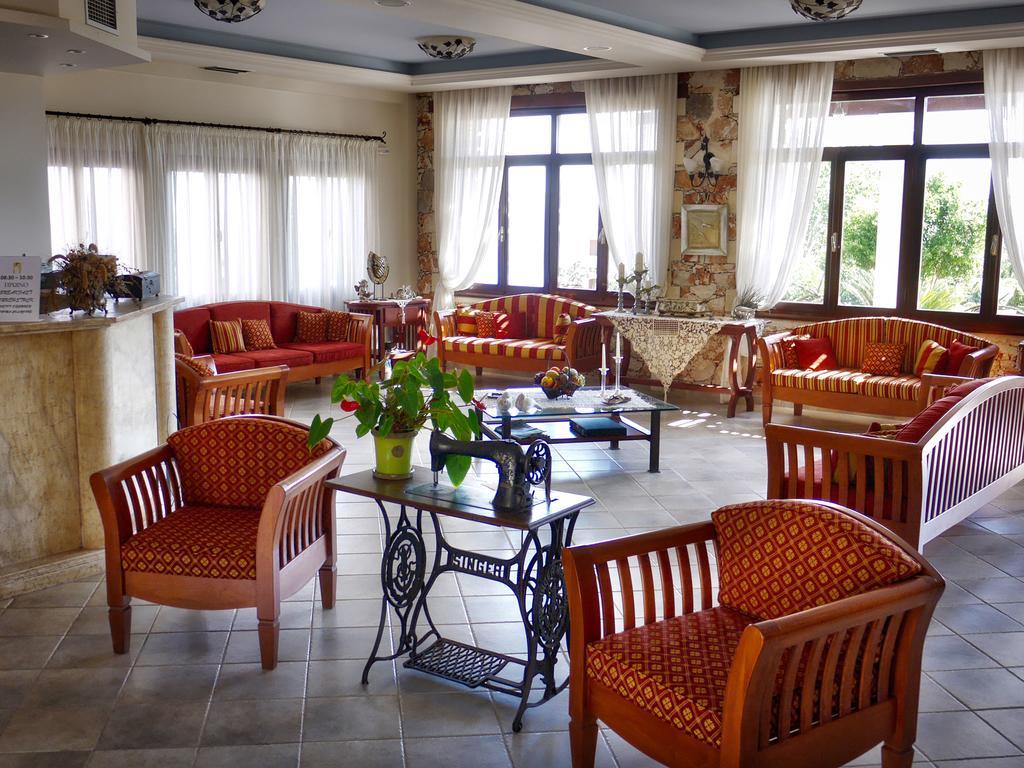 Areti Aparthotel Chania  Exteriör bild
