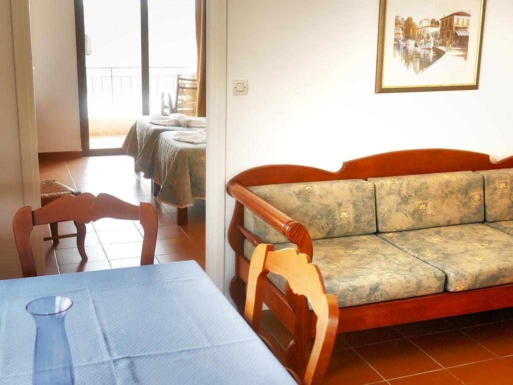 Areti Aparthotel Chania  Exteriör bild